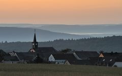 *Bergweiler morgens viertel vor sechs*