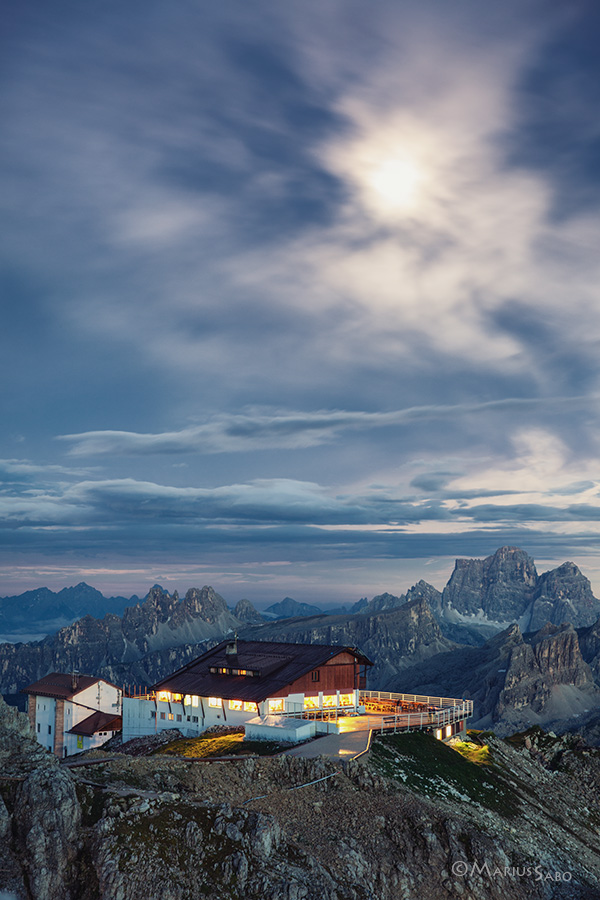 Bergwelten | Rifugio Lagazuoi - Vollmond, August 2014