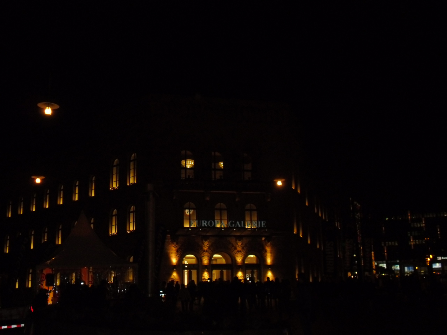 Bergwerksdirektion Saarbrücken am frühen Abend.