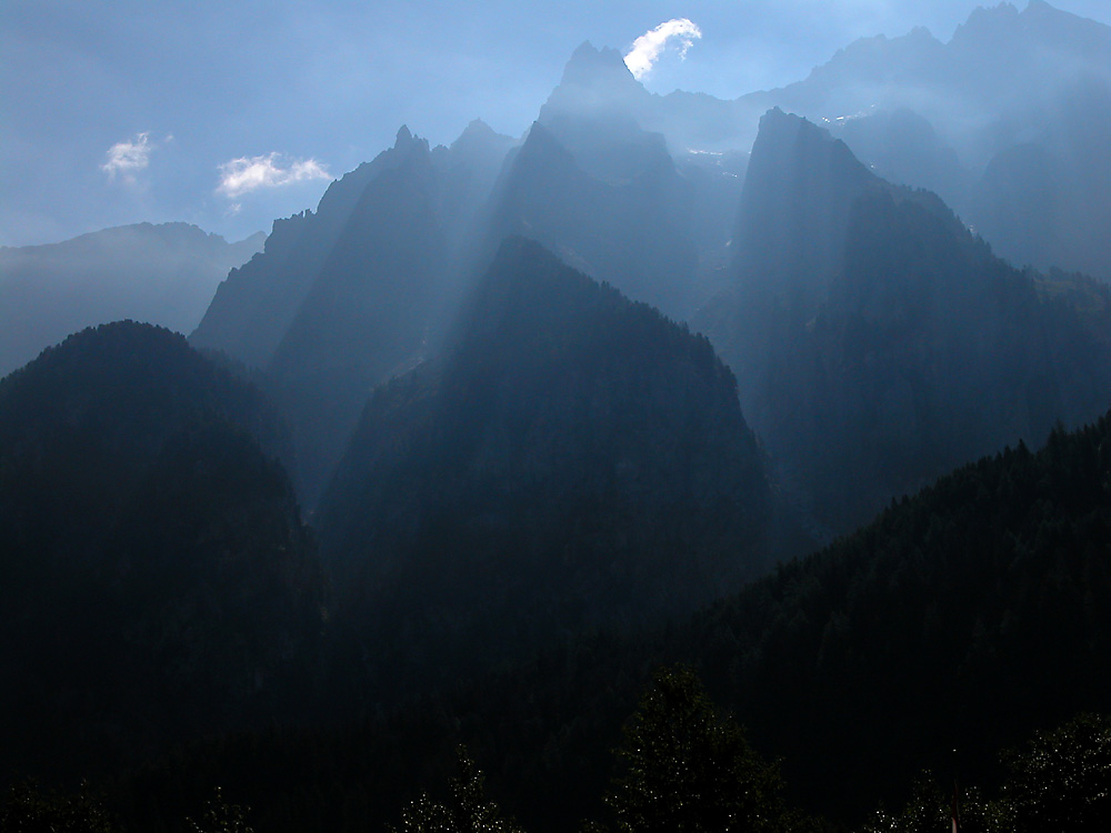 Bergzacken im Bergell