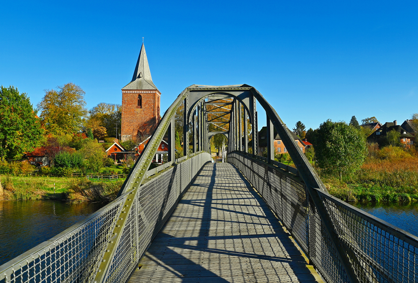 Berkenthin am Elbe-Lübeck-Kanal im Oktober 2021