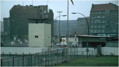 Berlin 1983 - Grenzübergang am Checkpoint Charly
