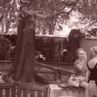 Berlin 2008 - The young chicks and their tools (Berlin-Sepia-Projekt - Pic. 018)