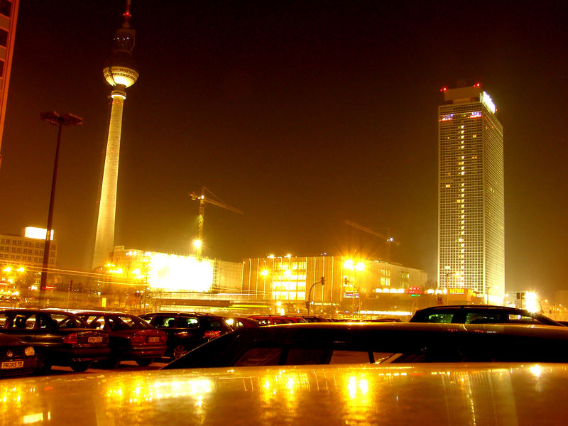 Berlin Alexanderplatz bei Nacht