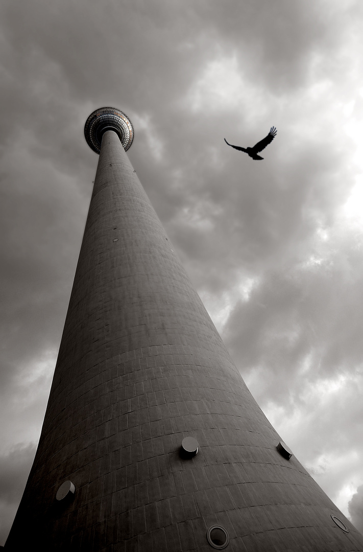 Berlin-Alexanderplatz (the dark side)