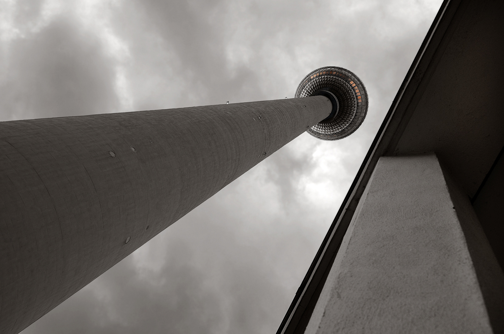 Berlin-Alexanderplatz (the dark side, Part II)