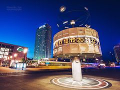 Berlin - Alexanderplatz / Weltzeituhr