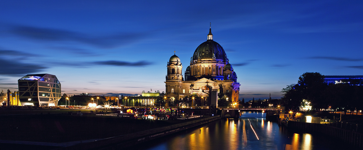 Berlin am Abend der Feierlichkeiten zu "775 Jahre Berlin"