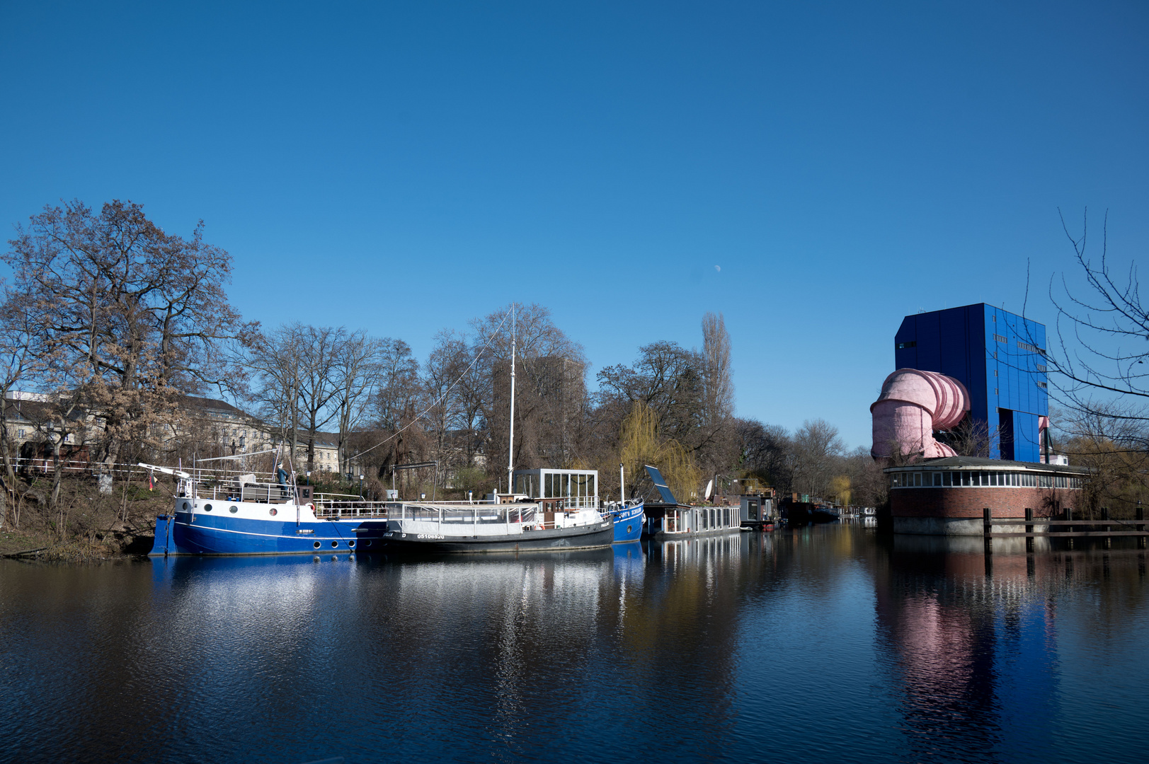 Berlin, am Landwehrkanal