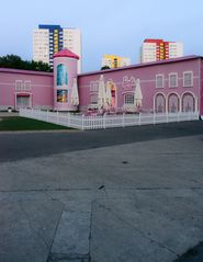 Berlin, August 2013: Barbie Dream House 1