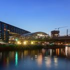 Berlin Bahnhof by Nacht