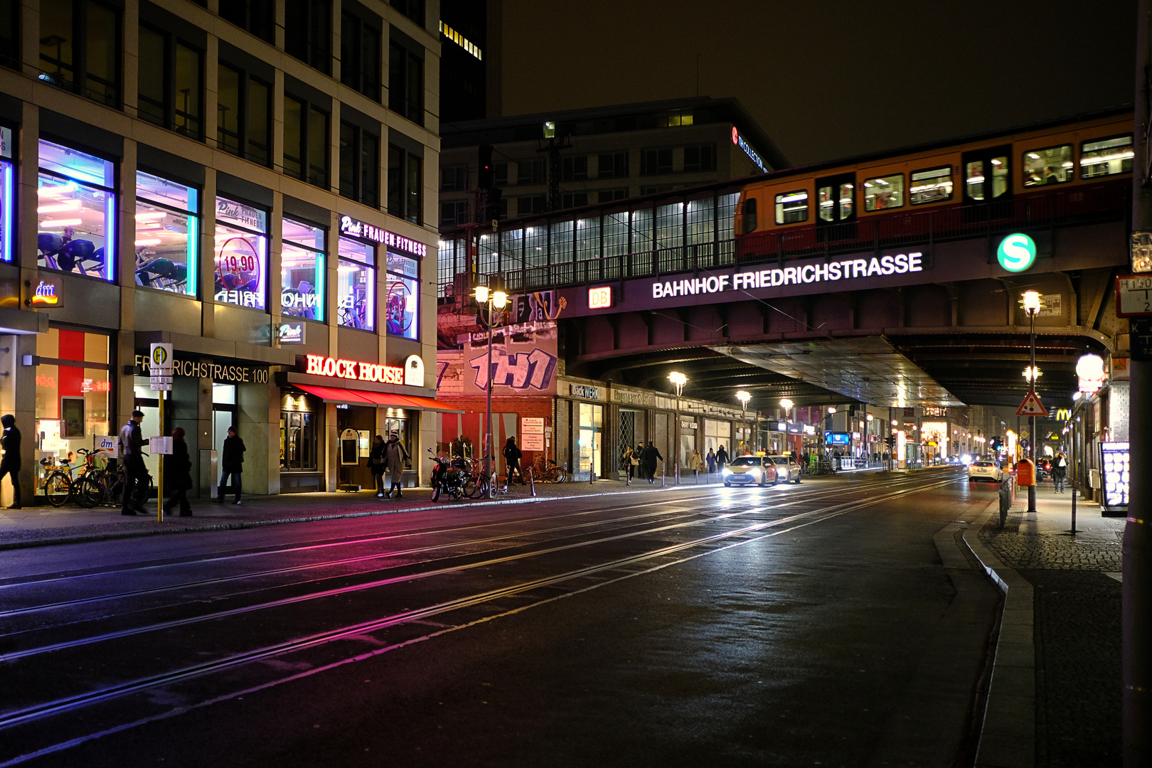 Berlin Bahnhof Friedrichstrasse