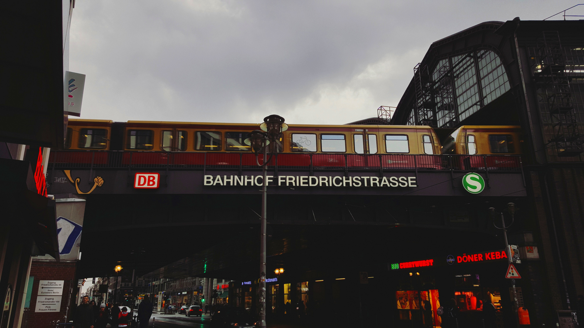 Berlin Bahnhof Friedrichstraße