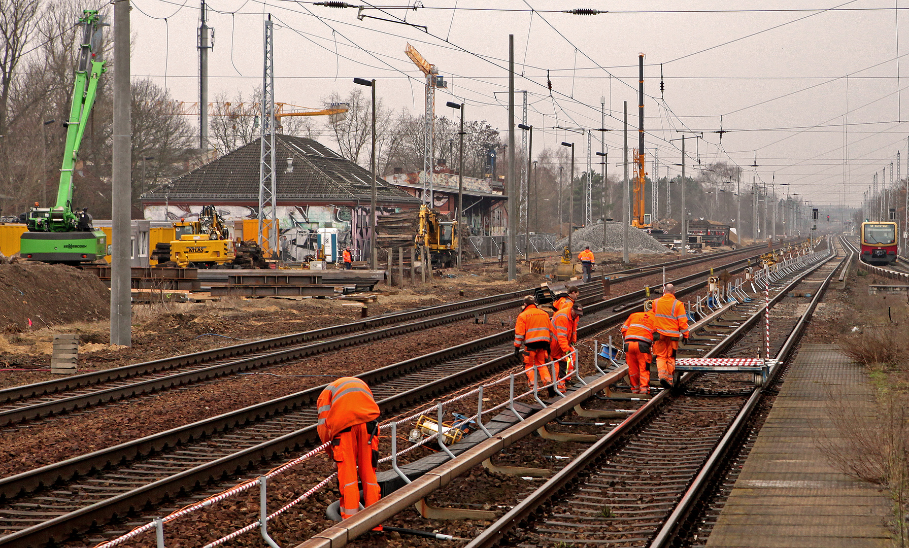 Berlin, Bauarbeiten in Friedrichshagen an der Strecke Berlin-Ostbahnhof nach Erkner