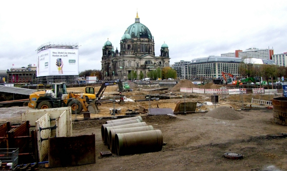 Berlin Baustelle1-geradegerichtet