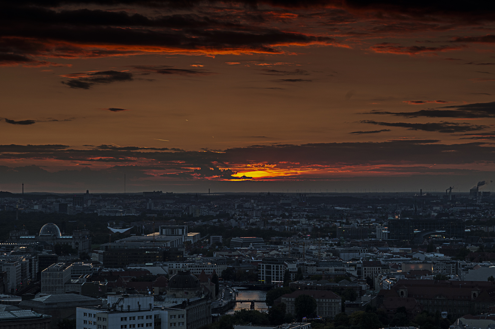 Berlin bei Dämmerung