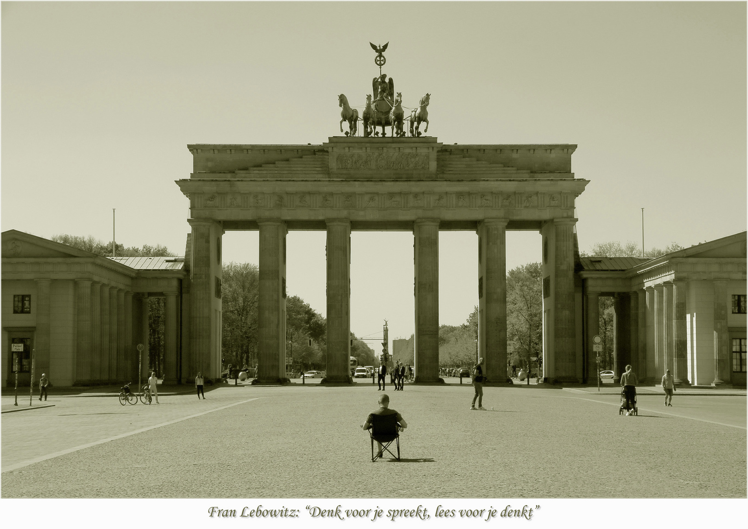 Berlin - Brandenburger Tor - 23. April 2020