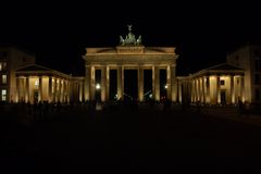 Berlin - Brandenburger Tor bei Nacht