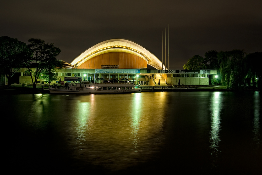 Berlin by night ... IX