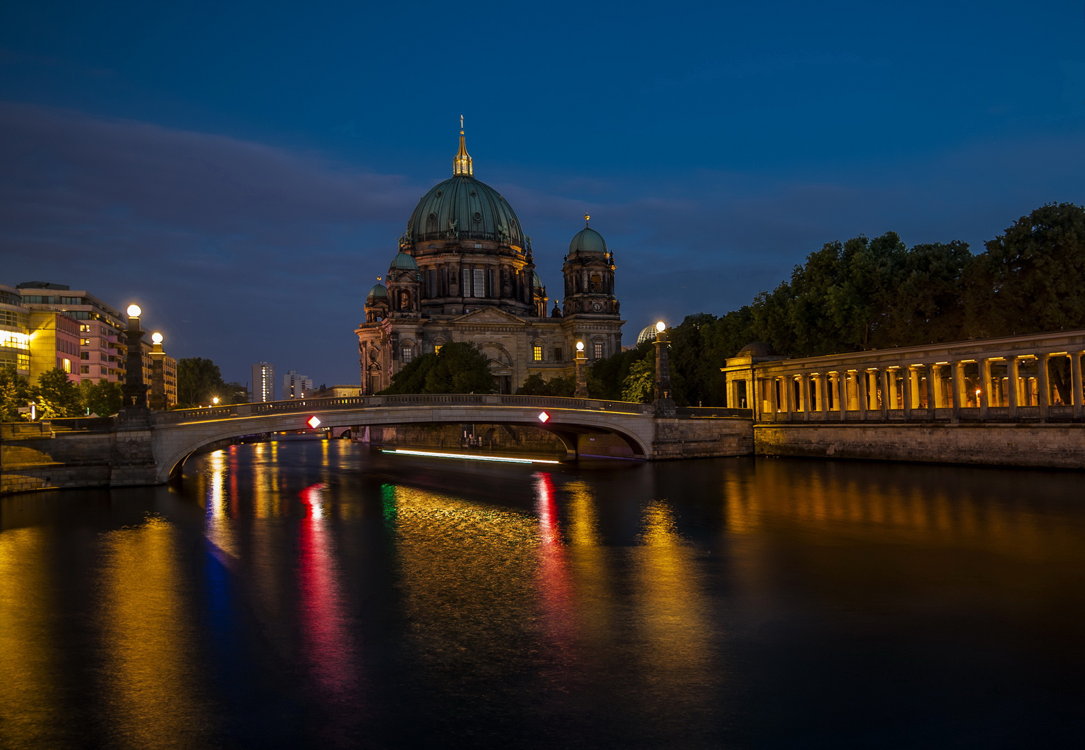 Berlin Cathedral by night