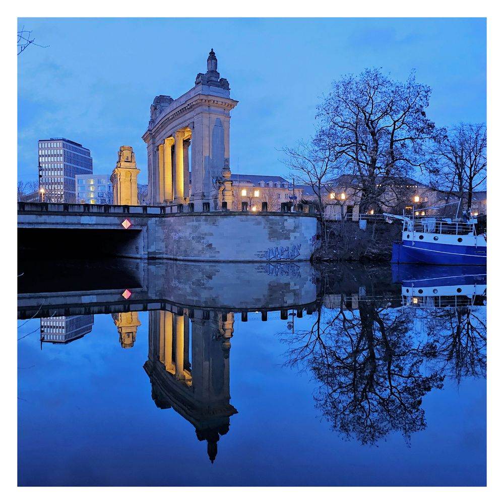 Berlin  Charlottenburger Brücke