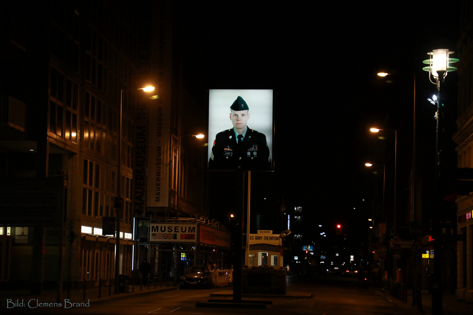 Berlin Checkpoint Charlie 