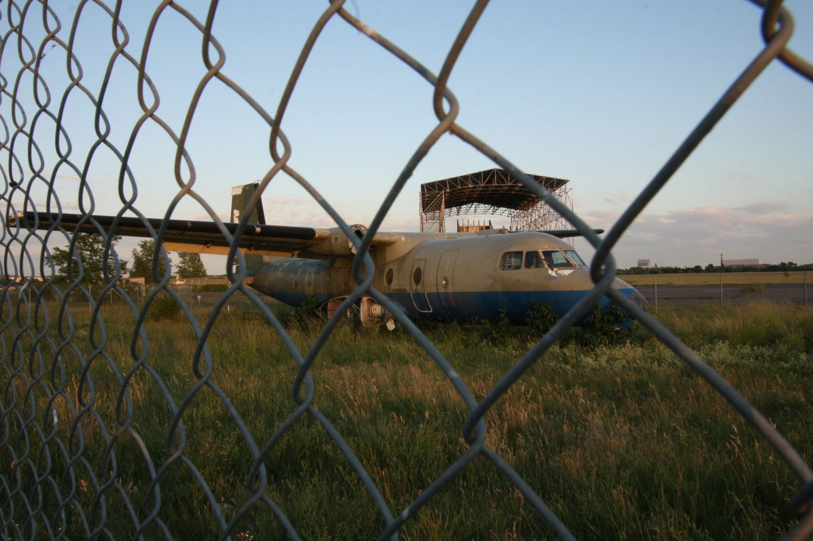 berlin flughafen tempelhof