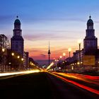 Berlin - Frankfurter Tor mit Fernsehturm am Alexanderplatz