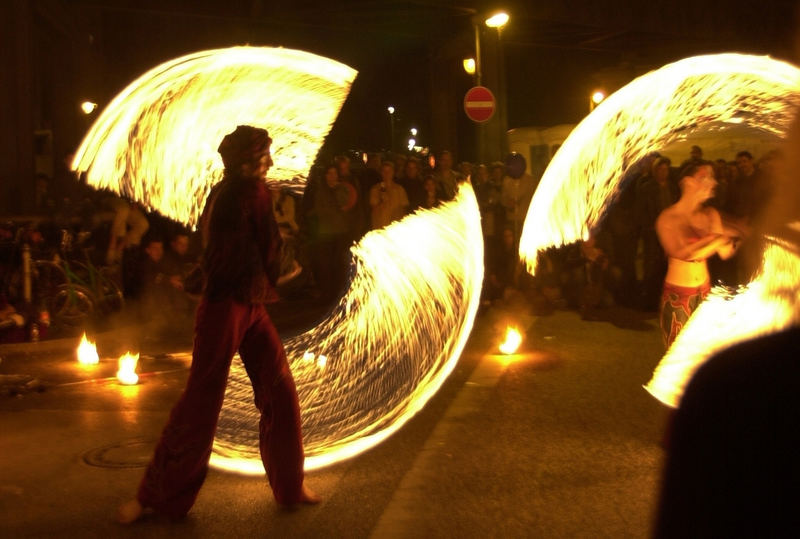 Berlin, Gaukler am Oberbaumbrückenfest