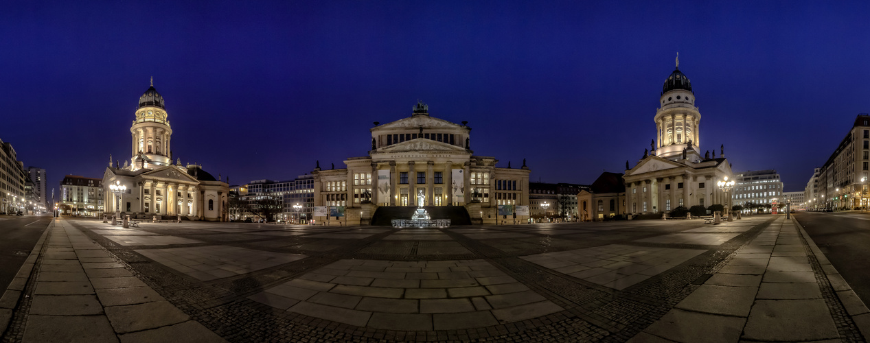 Berlin-Gendarmenmarkt....