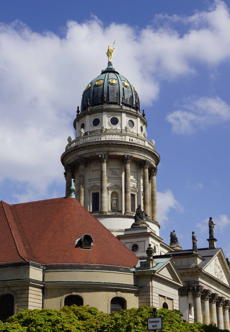 Berlin, Gendarmenmarkt, Französischer Dom (1)