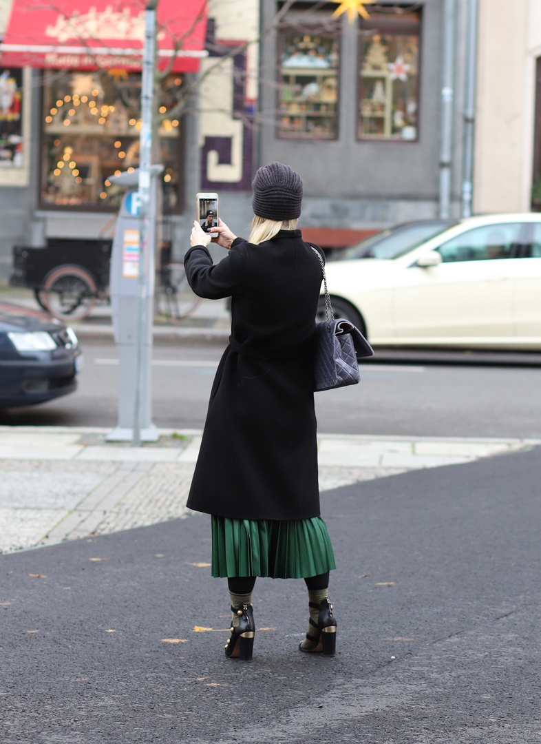 Berlin, Gendarmenmarkt, Selfie mit Hintergrund