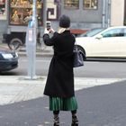 Berlin, Gendarmenmarkt, Selfie mit Hintergrund