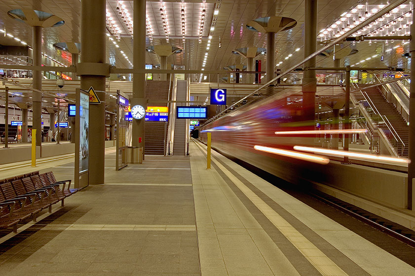 Berlin-Hauptbahnhof Abfahrt