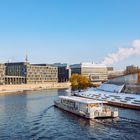 Berlin II - An der Spree