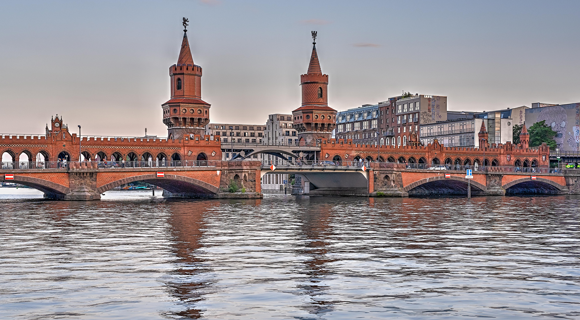 Berlin im Sommer - Oberbaumbrücke