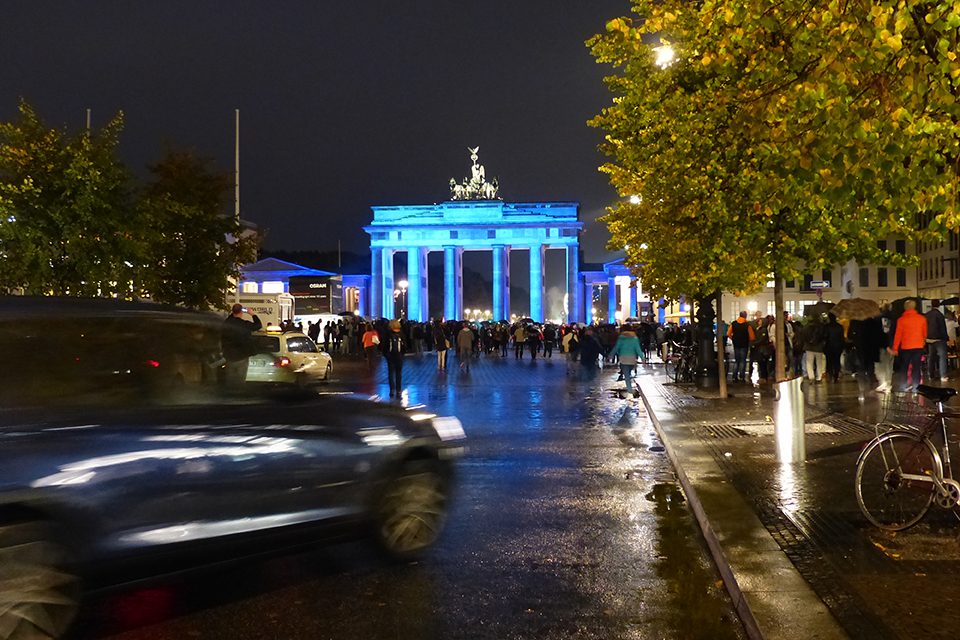 BERLIN leuchtet