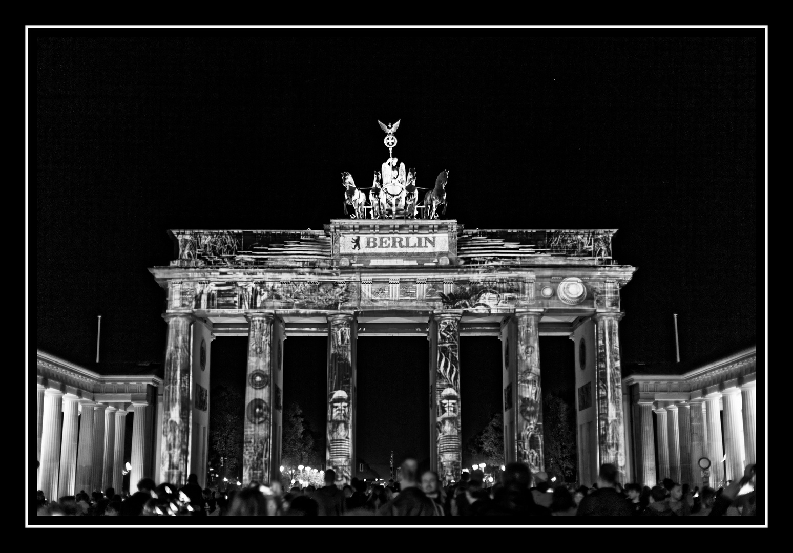 Berlin leuchtet