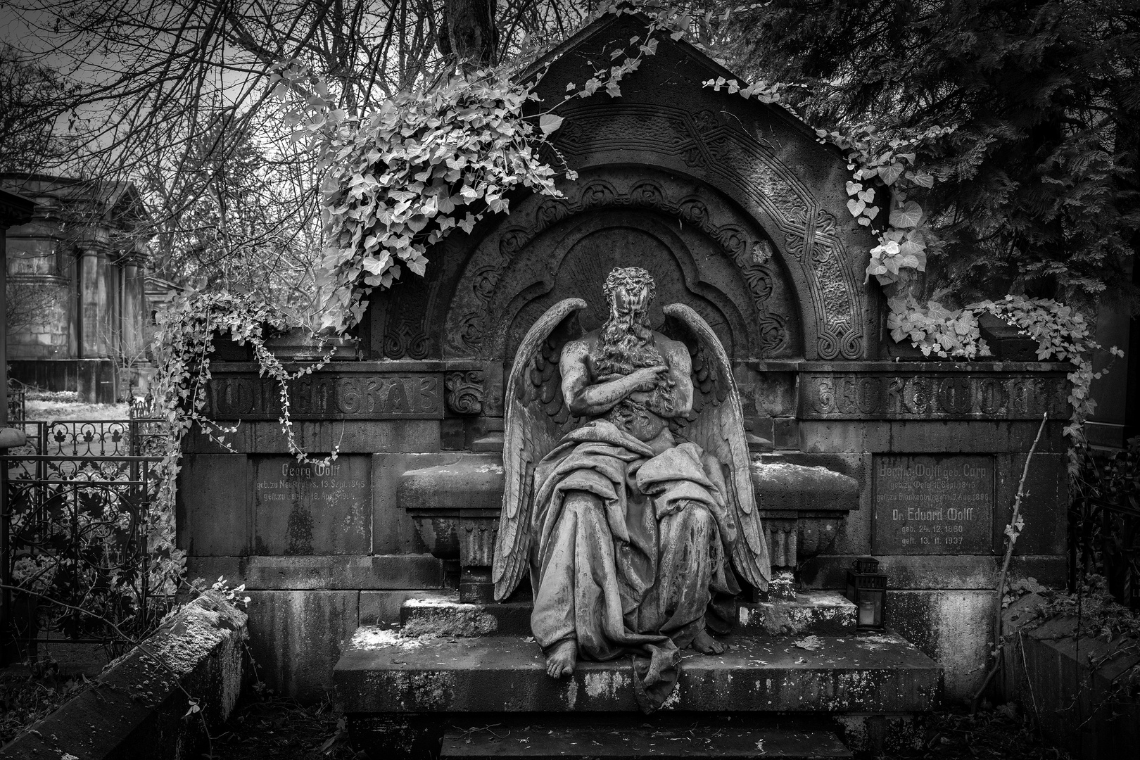 Berlin - Luisenstädtischer Friedhof 09