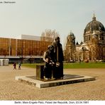 Berlin, Marx-Engels-Platz, Palast der Republik, Dom, 1991