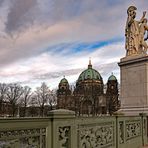 BERLIN MITTE   - Blick zum Dom -