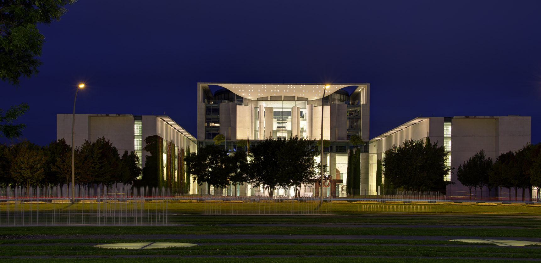 Berlin - Mitte - Bundeskanzleramt (Waschmaschine) - Residence of the Bundeskanzler