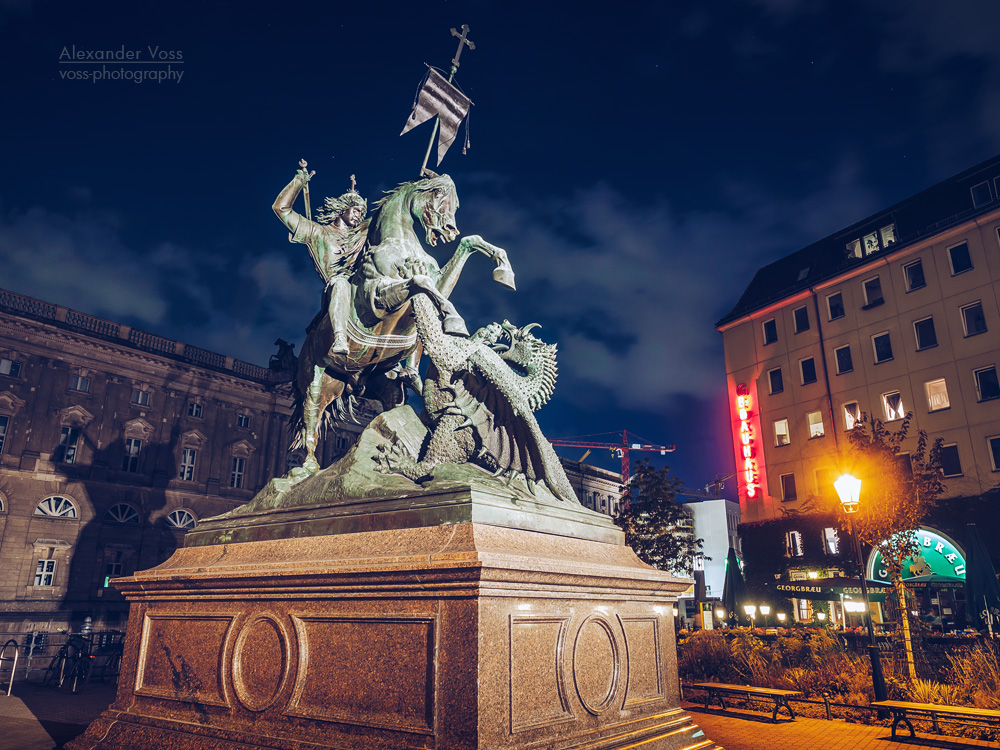 Berlin - Nikolaiviertel / St.-Georg-Denkmal