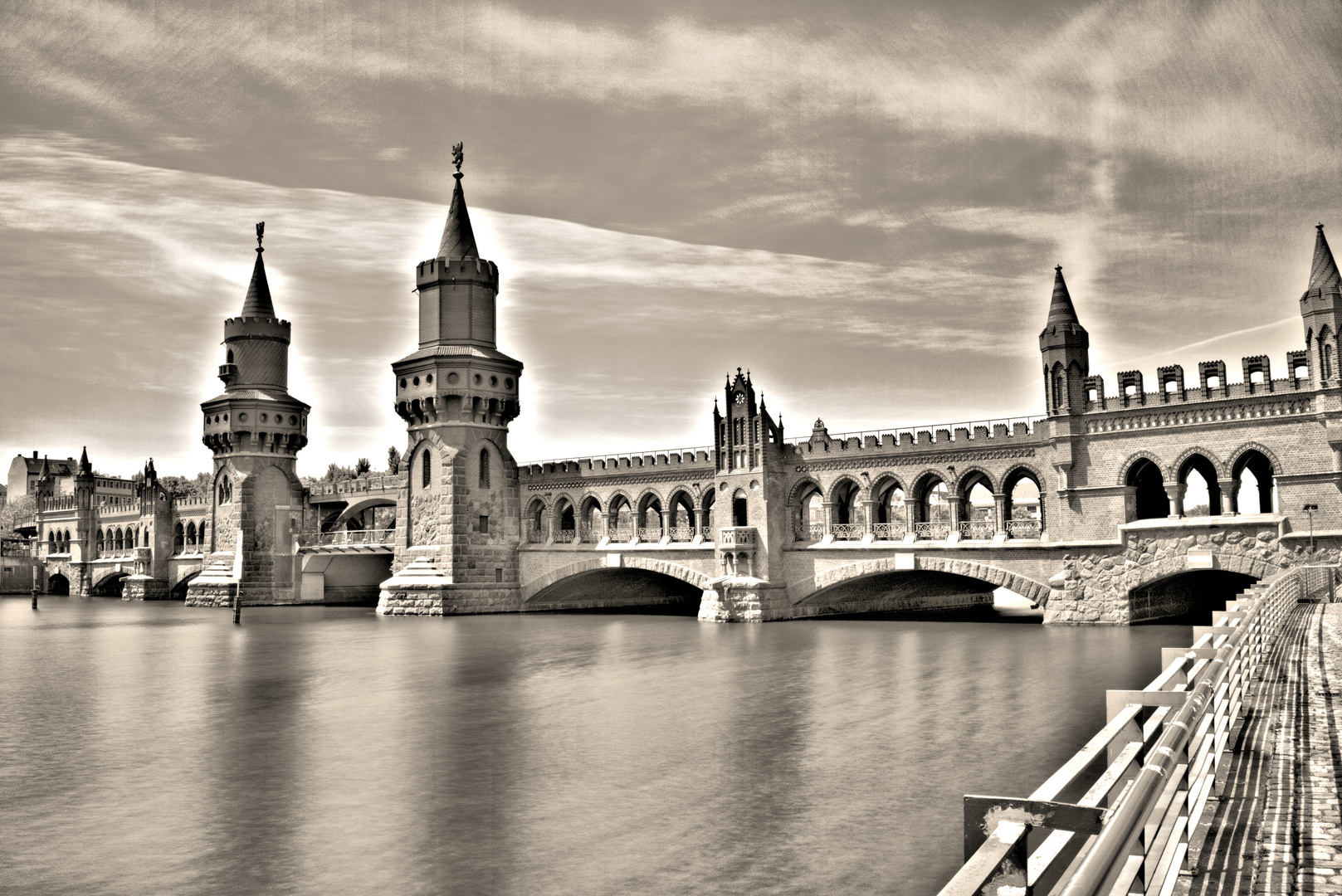 Berlin Oberbaumbrücke