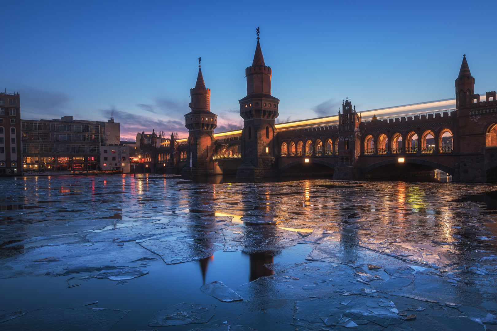 Berlin - Oberbaumbrücke on Ice