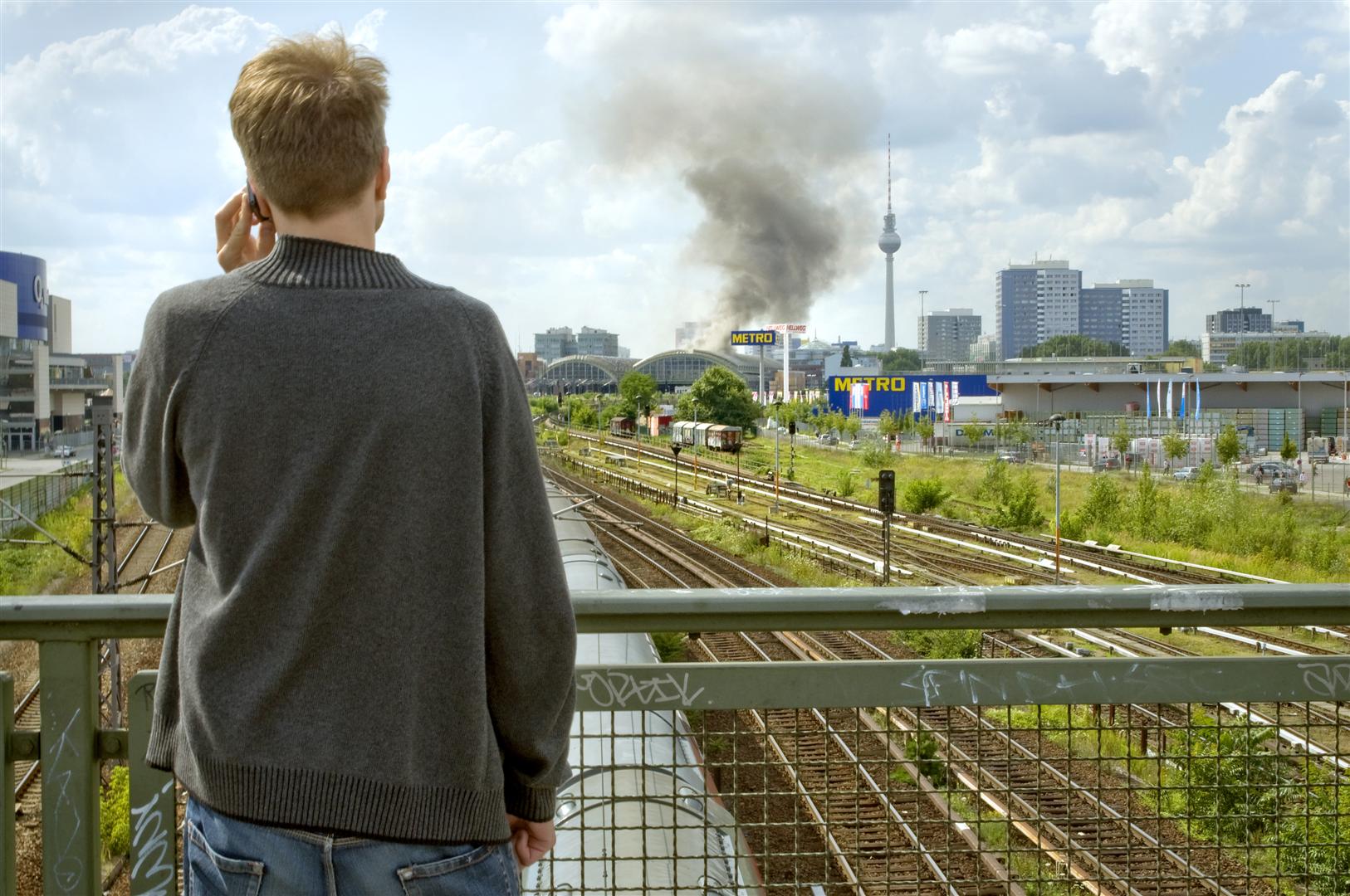 Berlin Ostbahnhof Rauchzeichen...