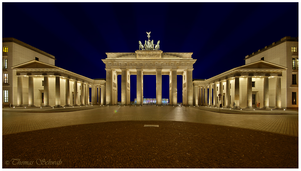 Berlin Pariser Platz mit Brandenburger Tor