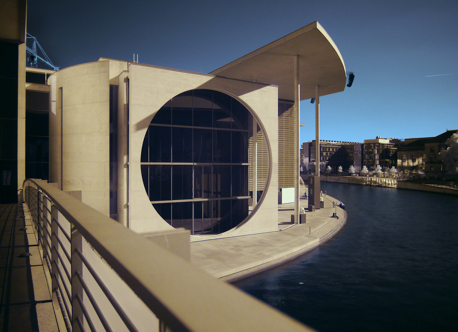 Berlin Postkarte - Marie-Elisabeth-Lüders-Haus