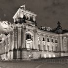 Berlin Reichstag bei Nacht