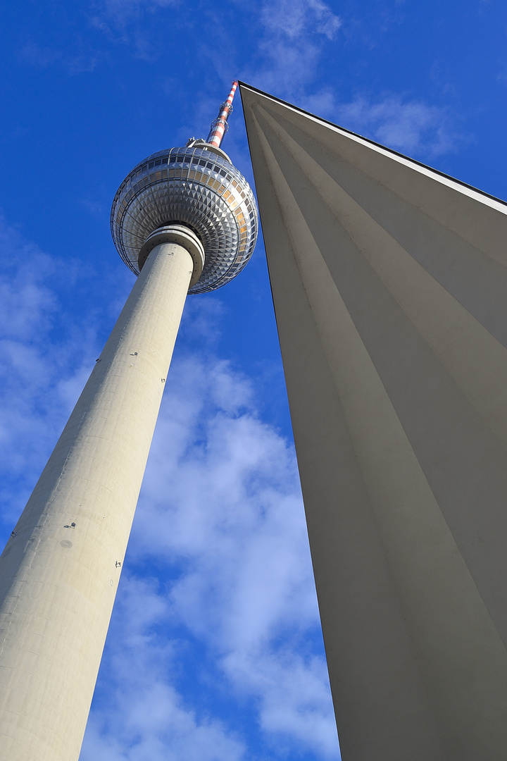 Berlin -schraeg wie immer